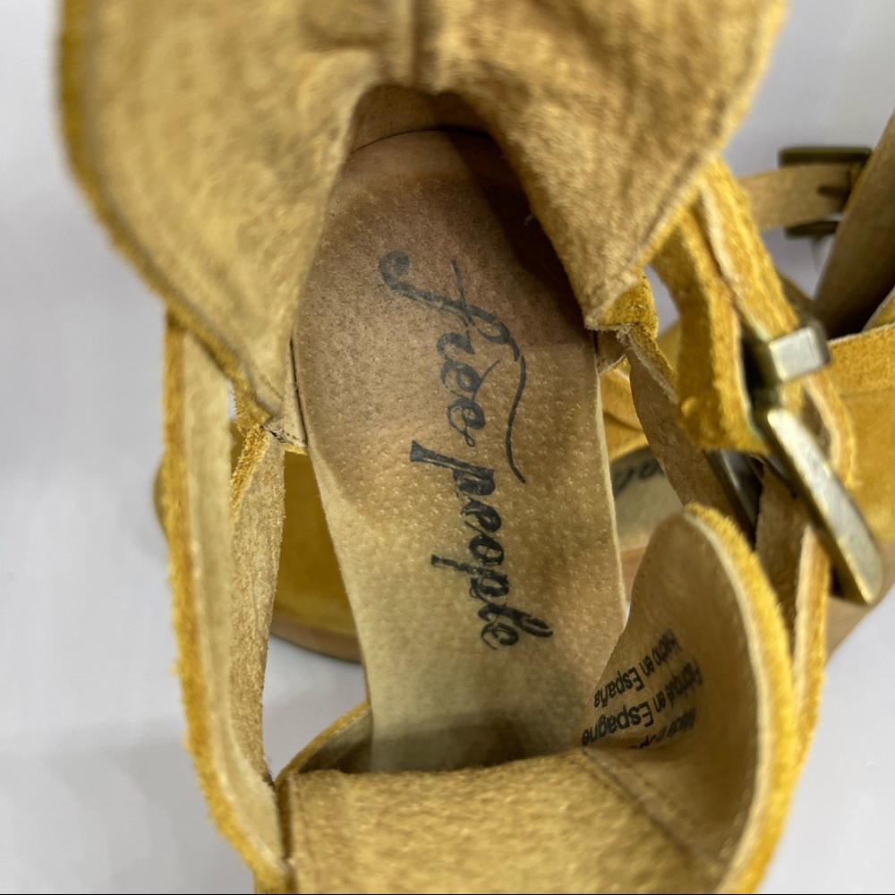 Free People Womens Yellow Taupe Suede Cedar Clog Shoes Size US 7/ 37 - Picture 14 of 15